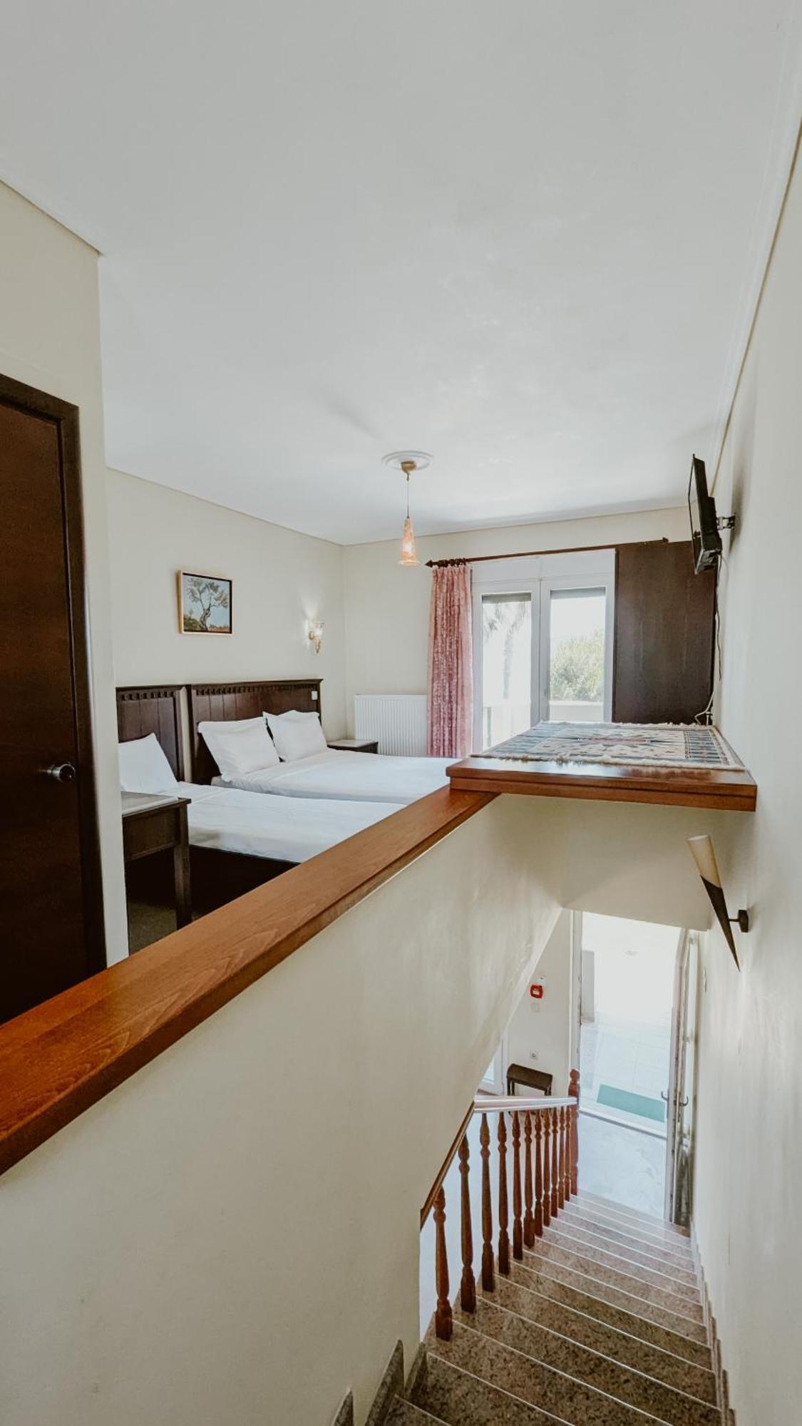 Ariadnes Holiday Accommodation Apidias Lakos Экстерьер фото